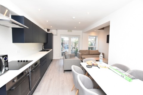 Click the photo for more details of Oldfield Place, Bristol, BS8