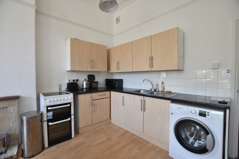 Images for Tyndalls Park Road, First Floor Flat, Clifton, Bristol, BS8 1PY