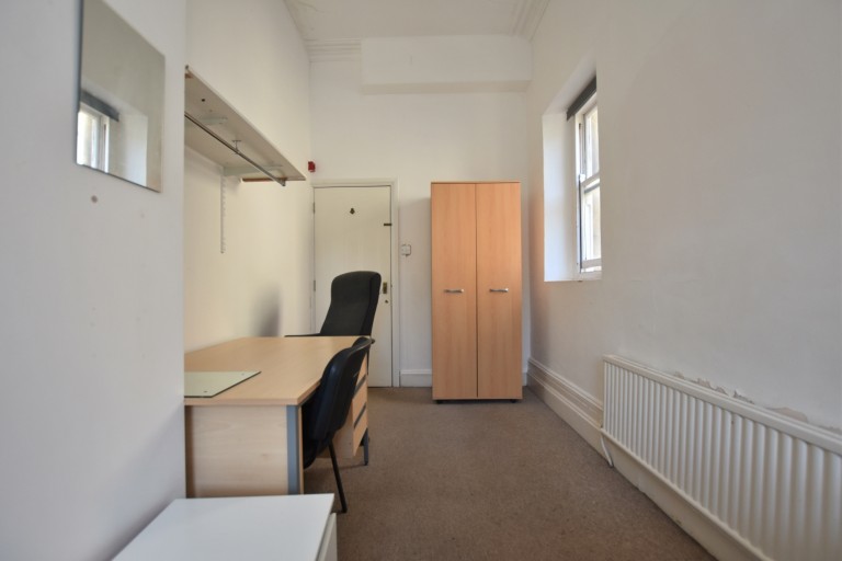 Images for Tyndalls Park Road, First Floor Flat, Clifton, Bristol, BS8 1PY