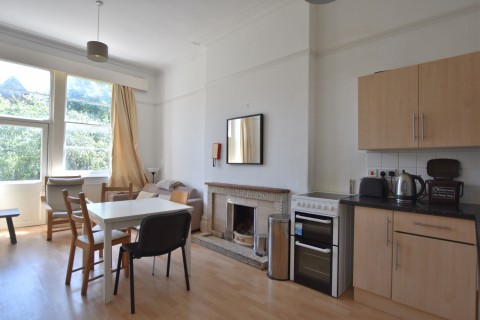 Click the photo for more details of Tyndalls Park Road, First Floor Flat, Clifton, Bristol, BS8 1PY