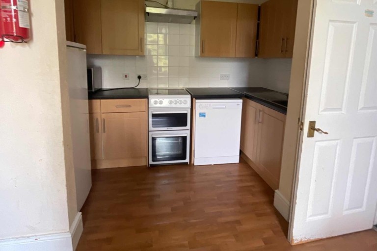 Images for Tyndalls Park Road, First Floor Flat, Clifton, Bristol, BS8 1PY